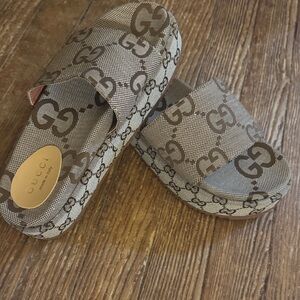 Gucci Beige and Brown GG Pattern Slides